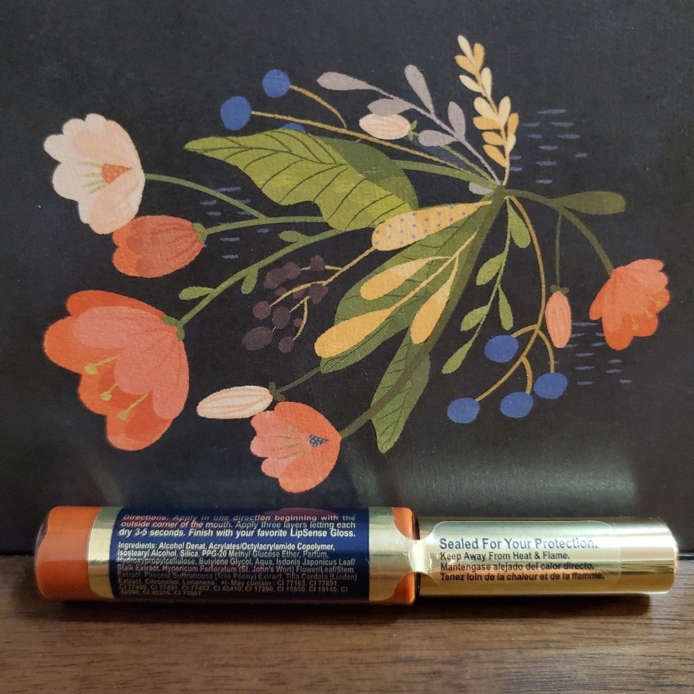 Lipsense - Persimmon - Picture 2 of 5